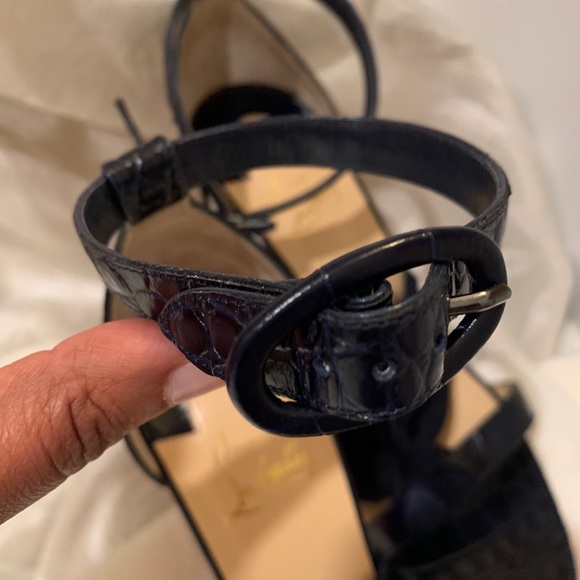 Christian Louboutin navy blue - Picture 3 of 16